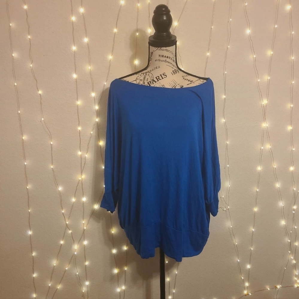 Dots royal blue 3x top
